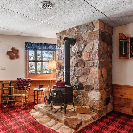 Sailor'S Point Lodge イーグル・リバー エクステリア 写真